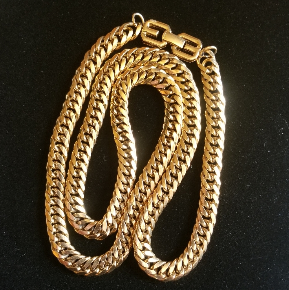 Givenchy Gold Plate Chain 30” Vintage